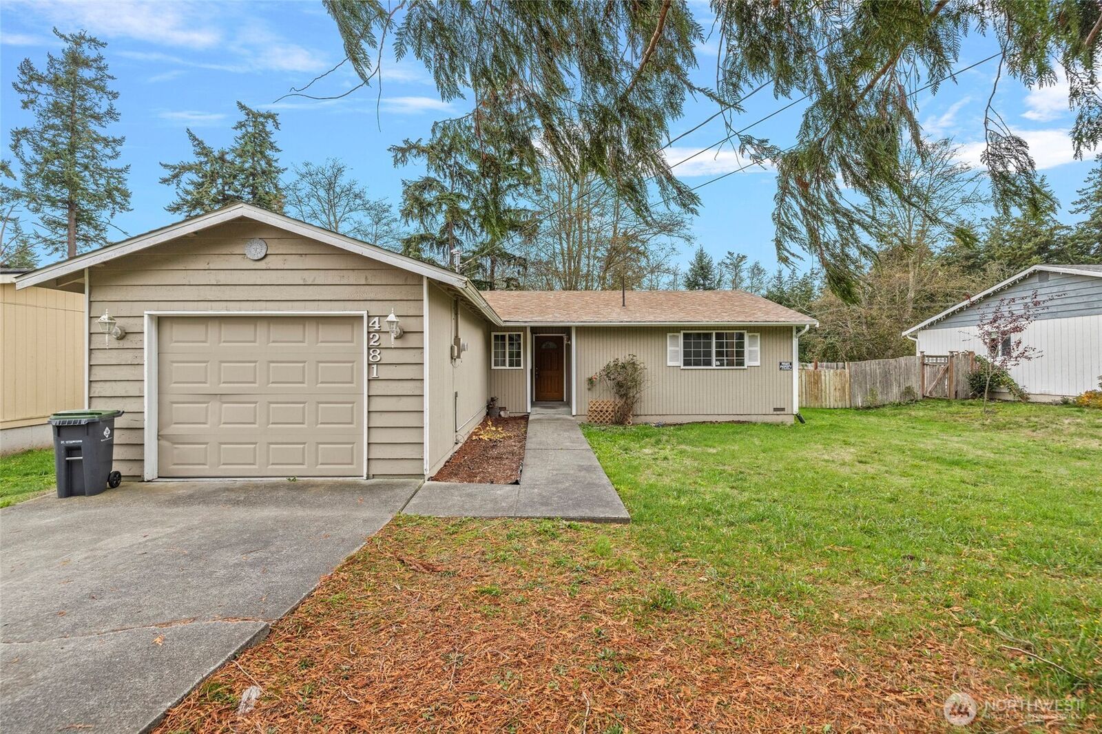 Property Photo:  4281  Northgate Drive  WA 98277