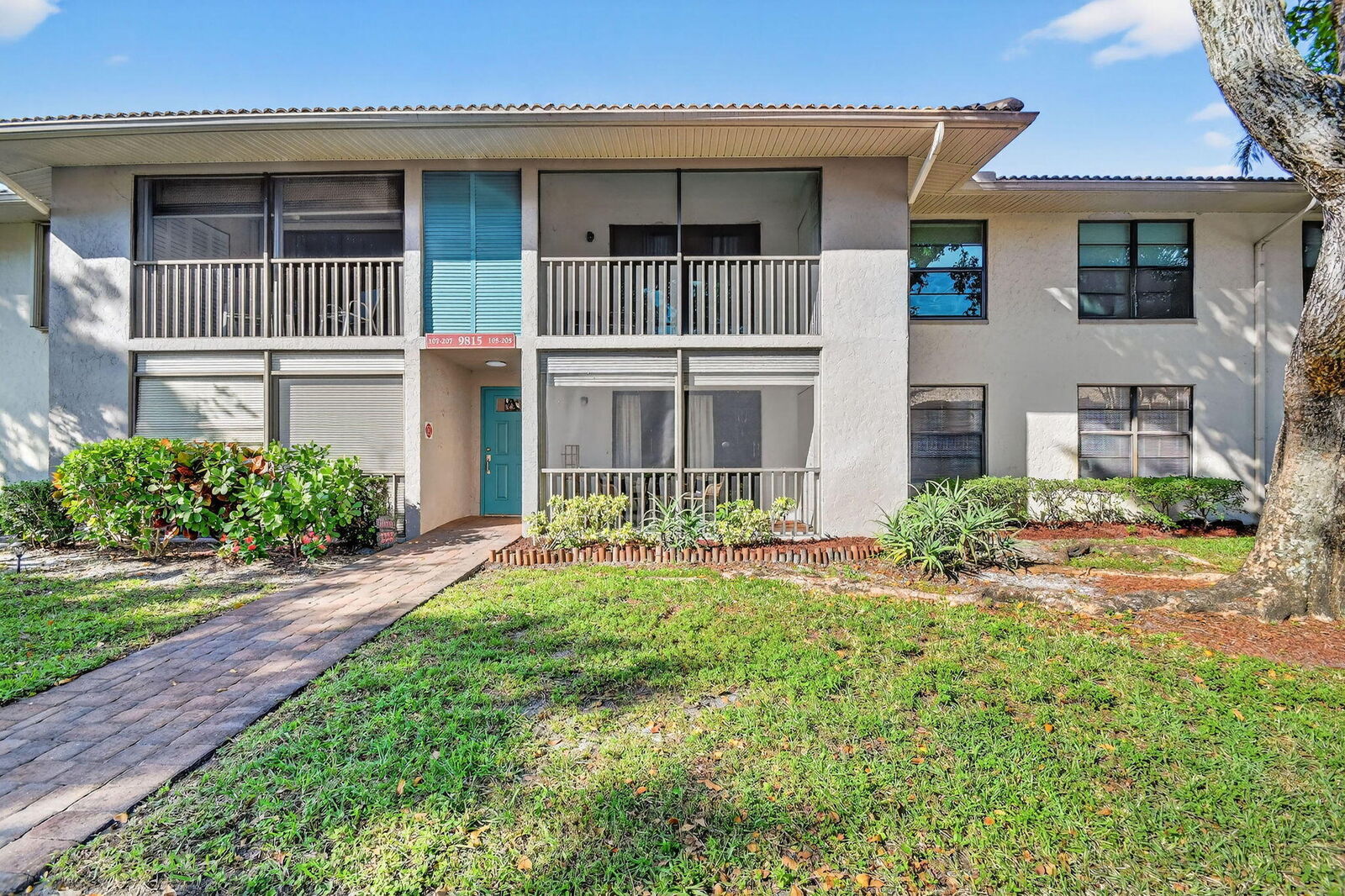 Property Photo:  9815 Pineapple Tree Drive 105  FL 33436 