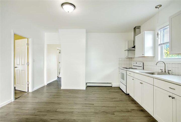 Property Photo:  47 Vandewater Street  RI 02908