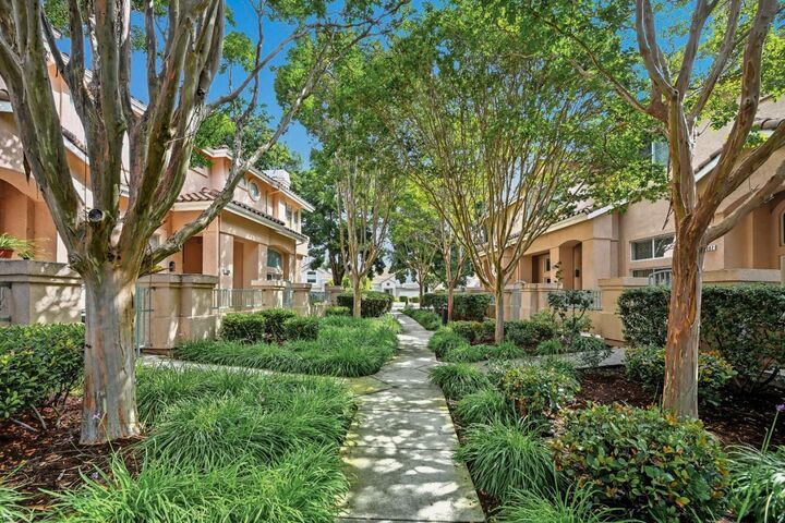Property Photo:  6004 Pisa Ter 119  CA 94555