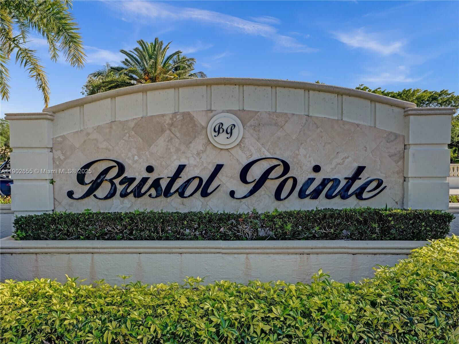 Property Photo:  16291 Bristol Pointe Dr  FL 33446