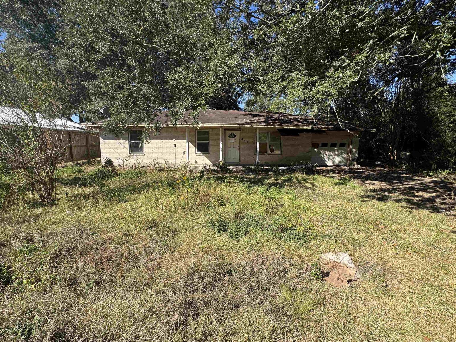 Property Photo:  445 Dallas  TX 77613 