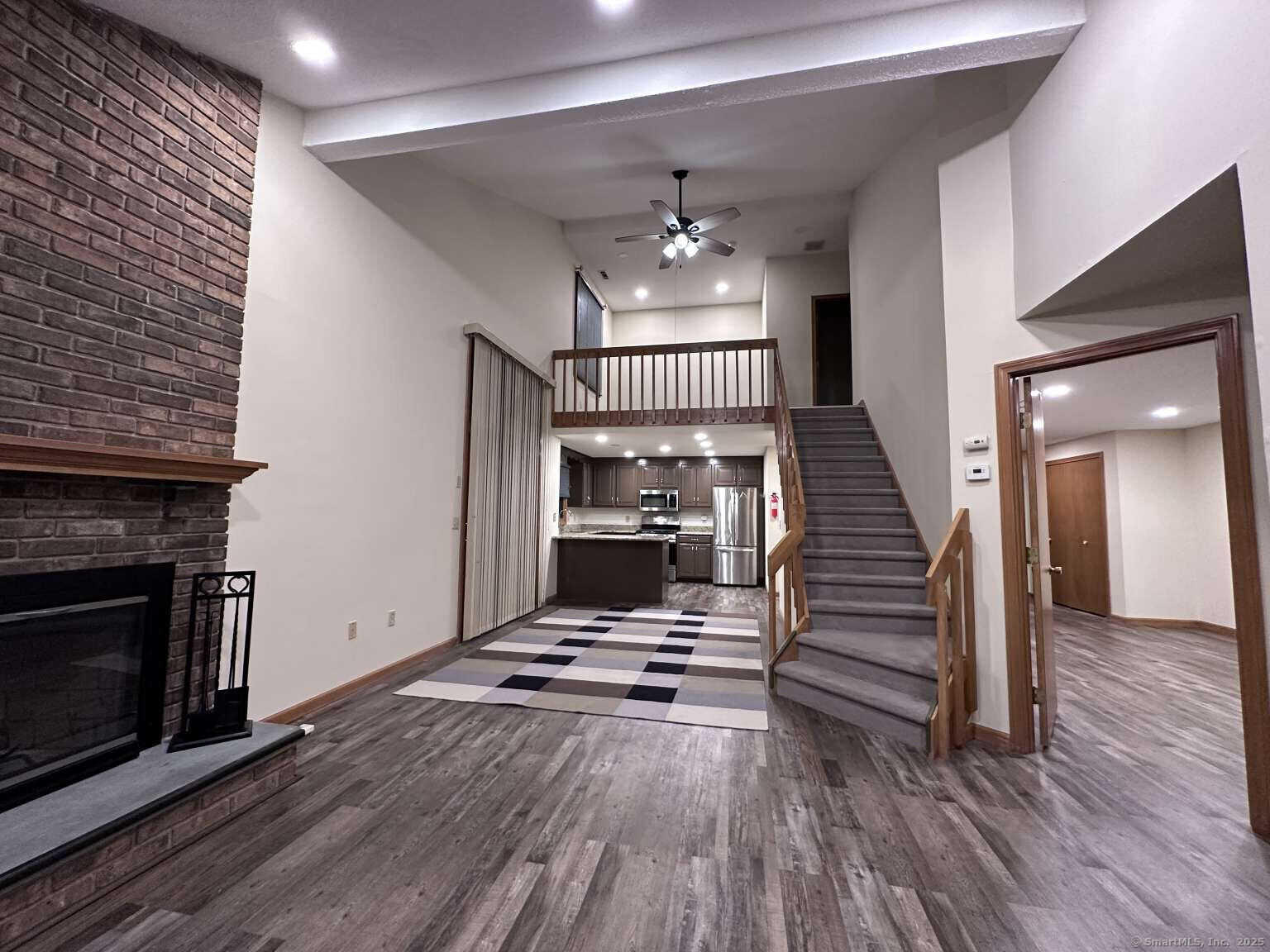 Property Photo: 21 Ivy Lane 21 CT 06074