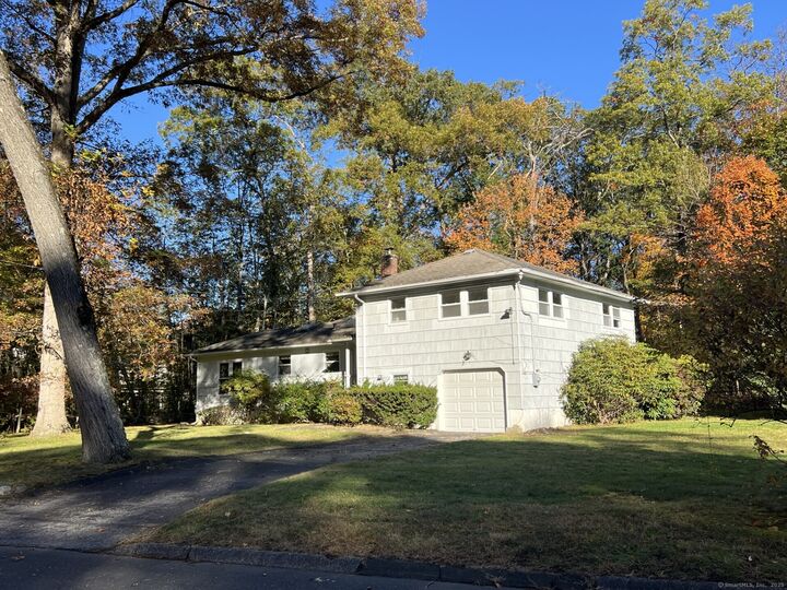 Property Photo:  77 Putter Drive  CT 06907