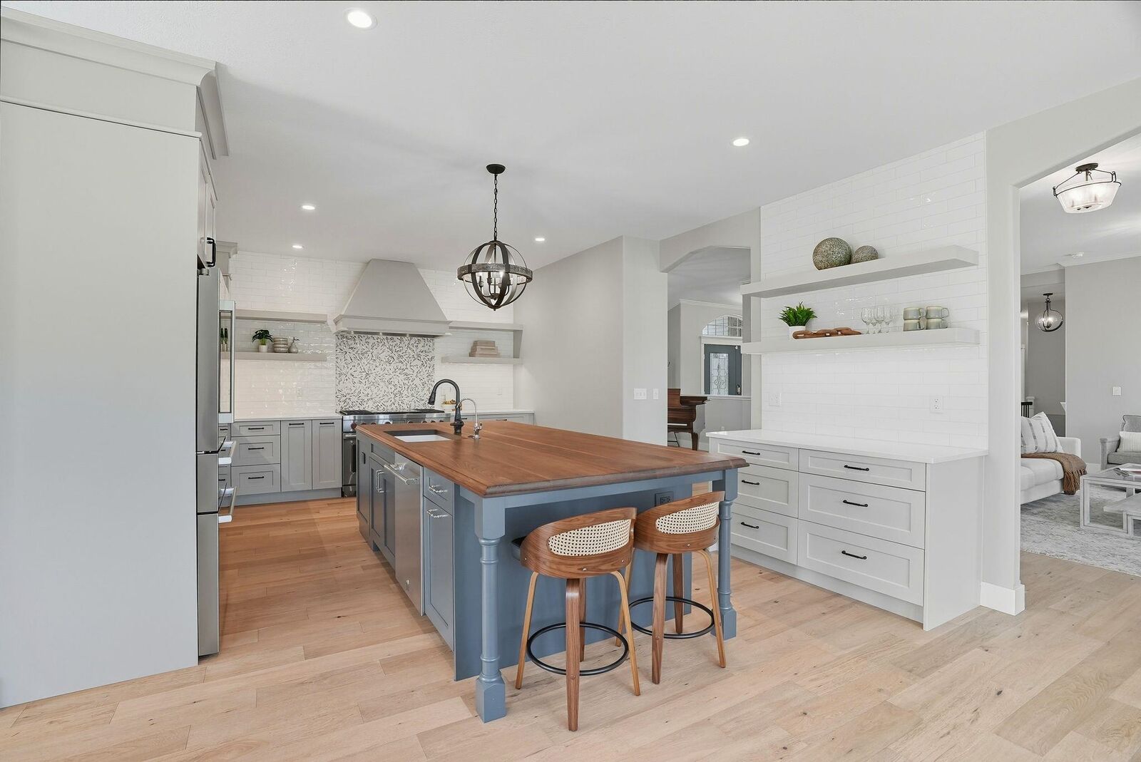 Property Photo:  9102 N Forker Rd  WA 99217