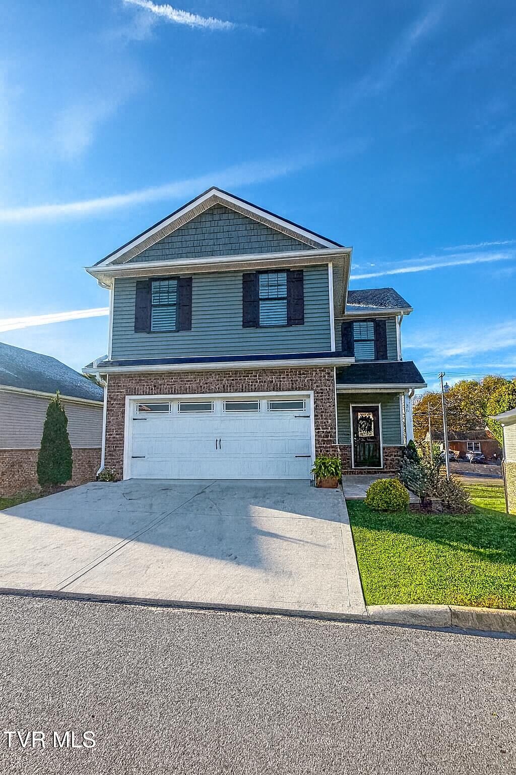 Property Photo:  35 Palmetto Court  TN 37615 