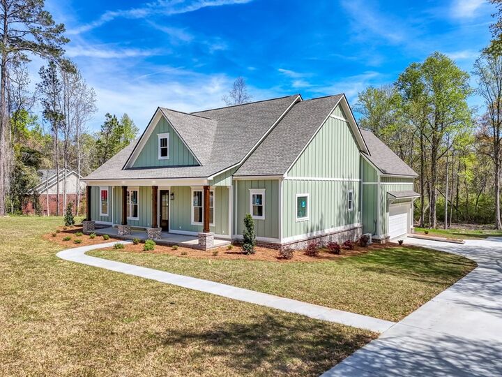 Property Photo:  130 Doris Dr  GA 31763 