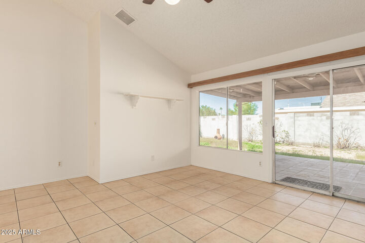 Property Photo:  1508 E Todd Drive  AZ 85283