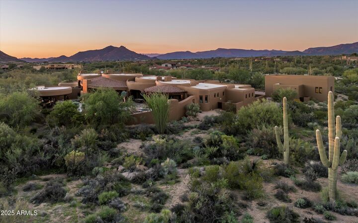 Property Photo: 8681 E Artisan Pass AZ 85266