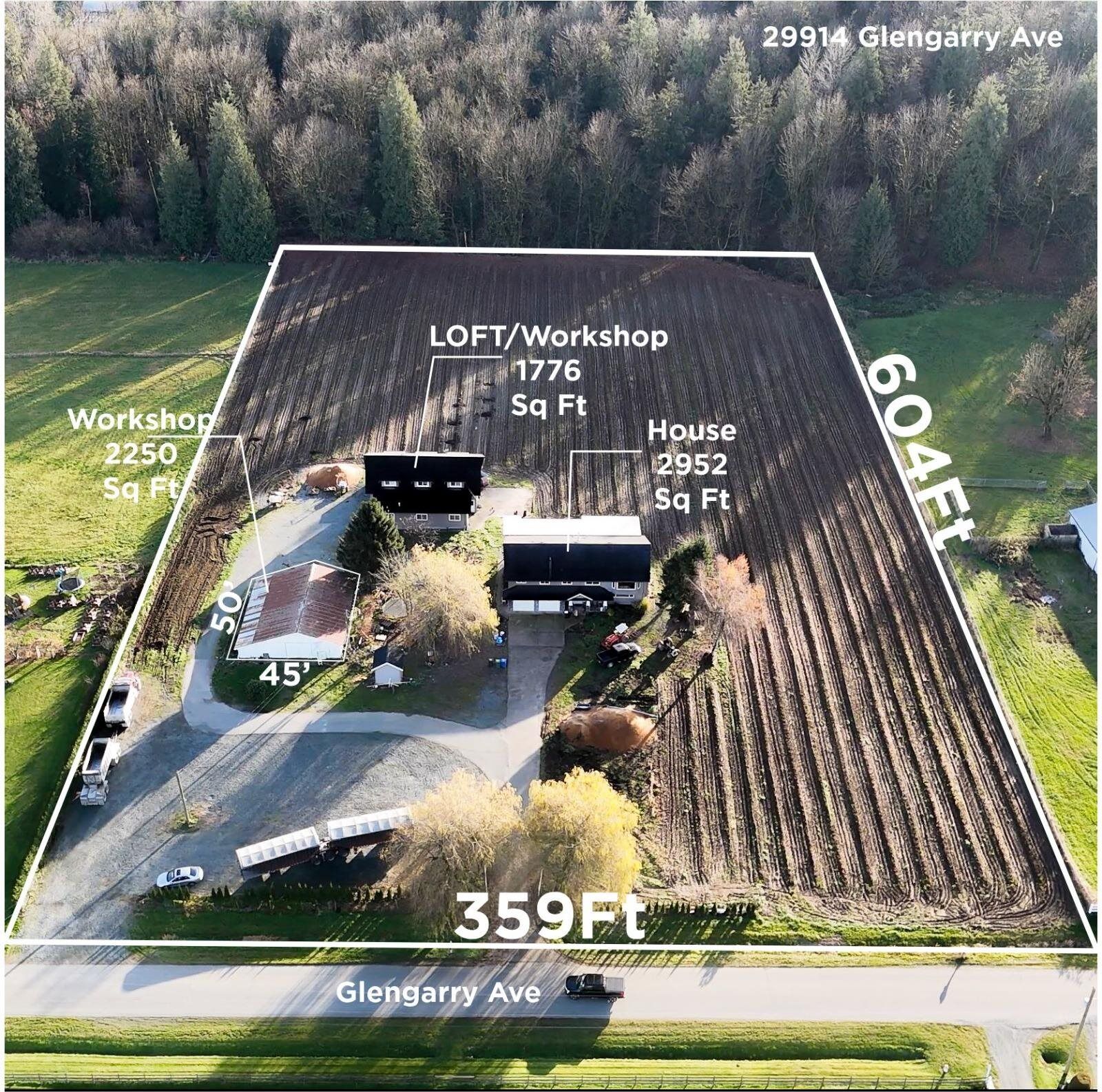 Property Photo: 29914 Glengarrry Avenue BC V4X 1Z7
