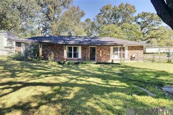 Property Photo: 18322 Eldon St LA 70769