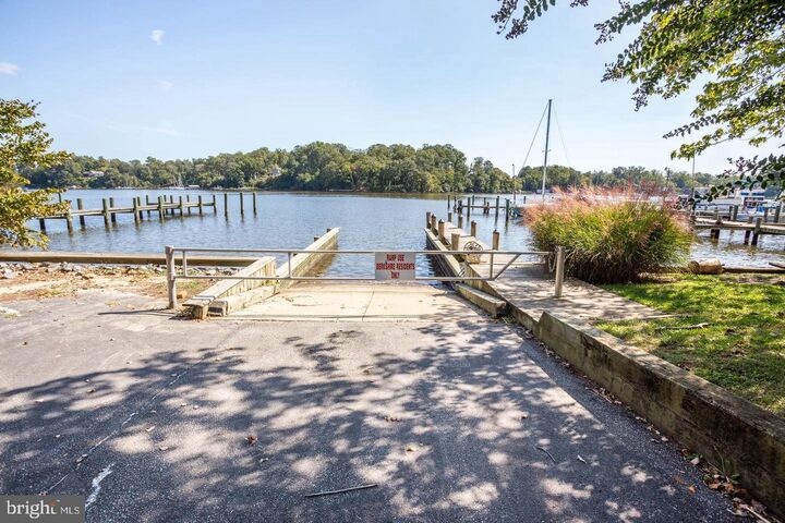 Property Photo:  3092 Sussex Place  MD 21140