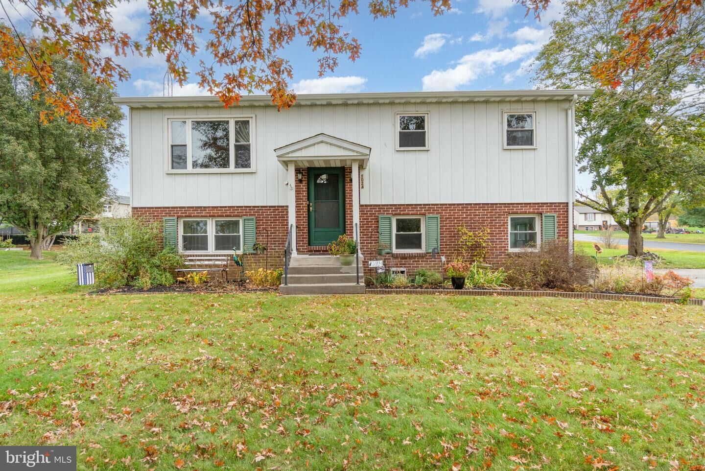 Property Photo:  1024 Frederick Pike  PA 17340 