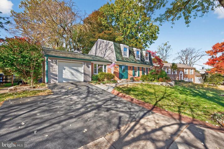 Property Photo: 14908 Pomquay Court MD 20878