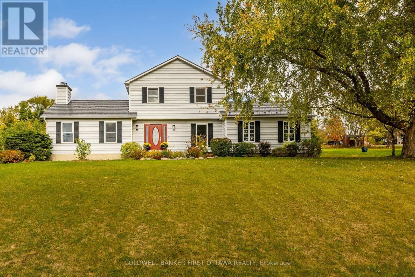 Property Photo:  100 Manion Heights Crescent  ON K0A 1L0 