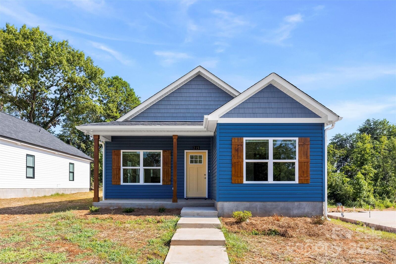 Property Photo: 215 Benfield Road NC 28086