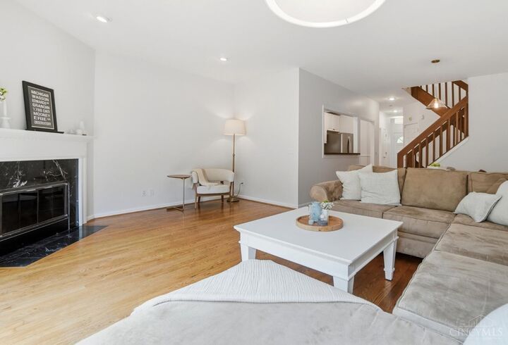 Property Photo: 542 Missouri Avenue OH 45226