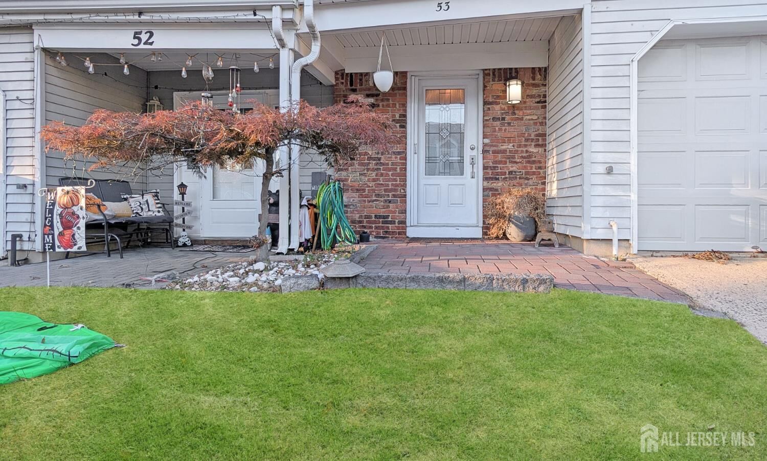 Property Photo:  53 Thorne Lane  NJ 07747