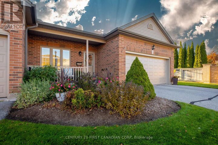 Property Photo: 205 North Centre Road 1 ON N5X 4E2