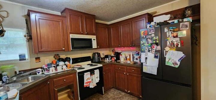 Property Photo:  205 Reeves Street  FL 32578