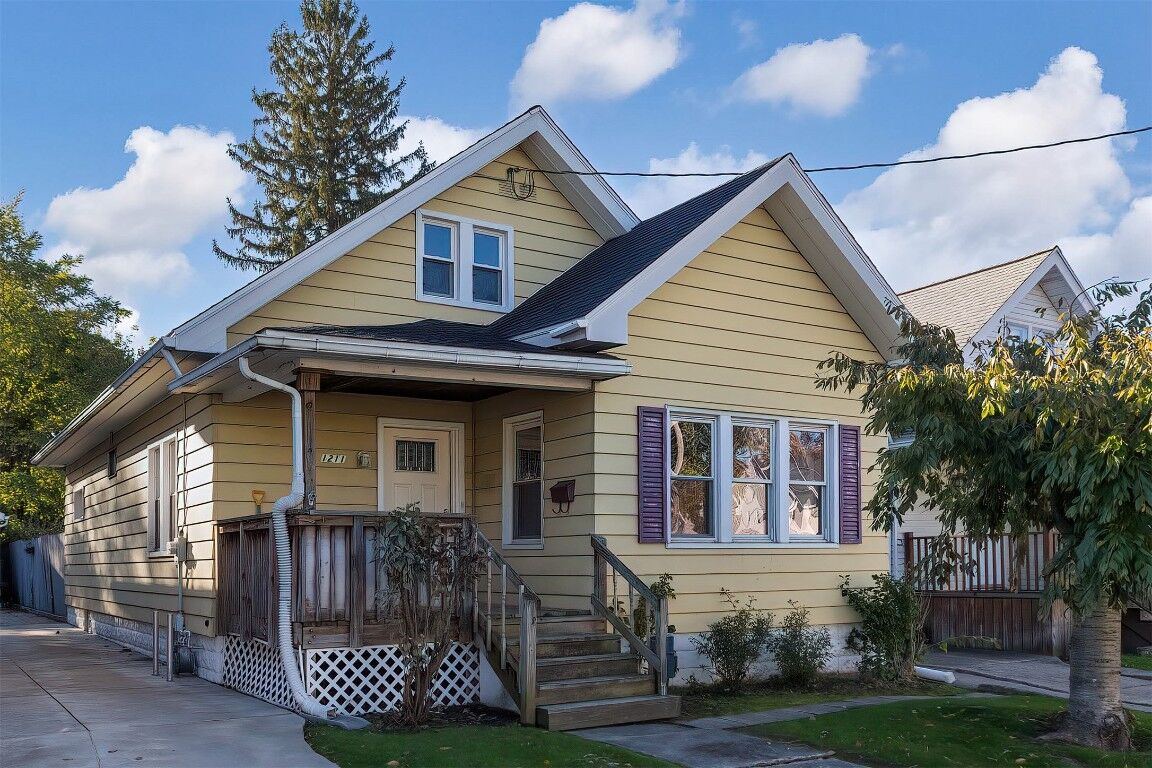 Property Photo:  1211 W 31st Street  PA 16508