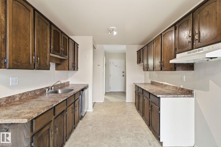 Property Photo: 7815 159 Street NW 202 AB T5R 2E1