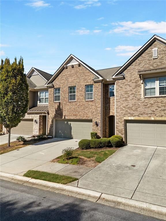 Property Photo:  2126 Knoll Place NE  GA 30329 