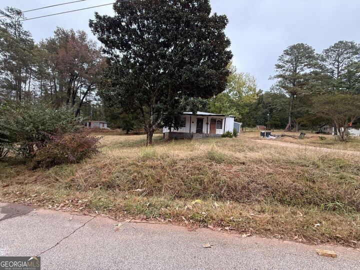 Property Photo:  230 Lynn Drive  GA 30016 