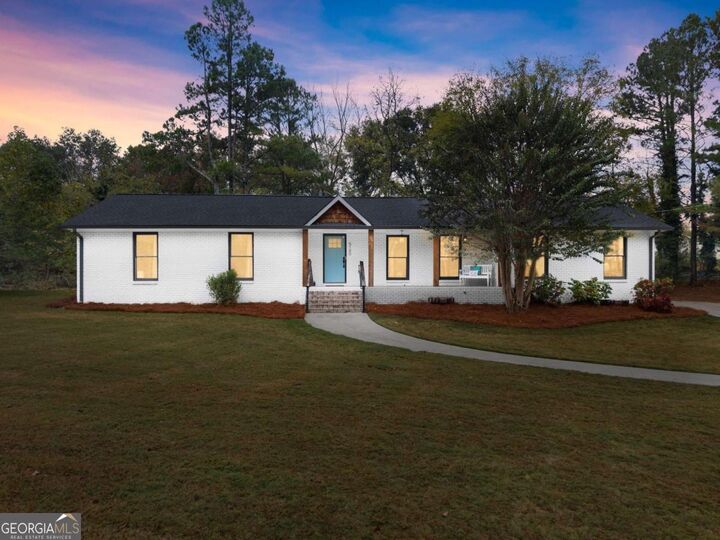 Property Photo: 5190 Spot Road GA 30040