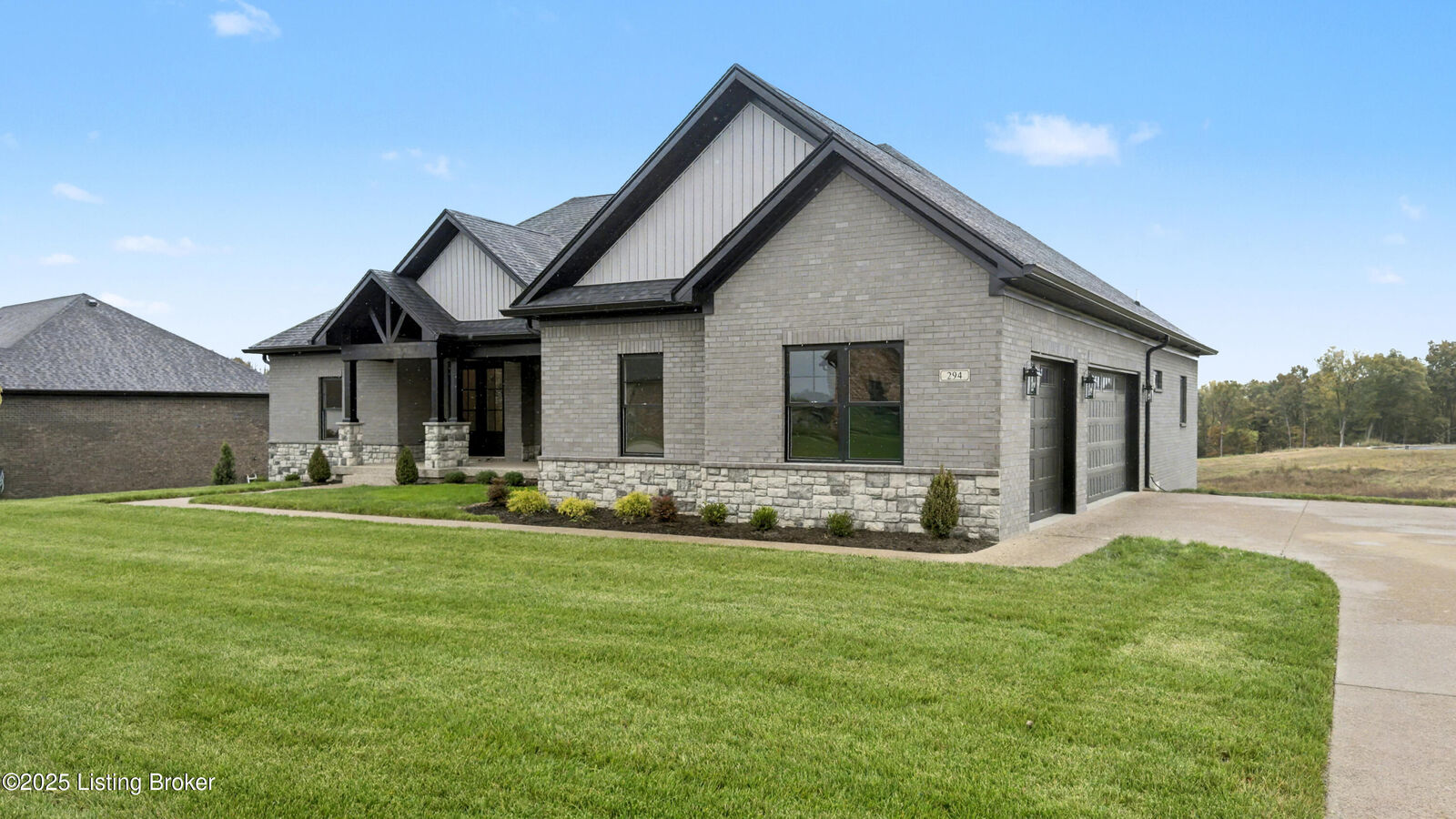 Property Photo:  294 Dalton Dr  KY 40023 