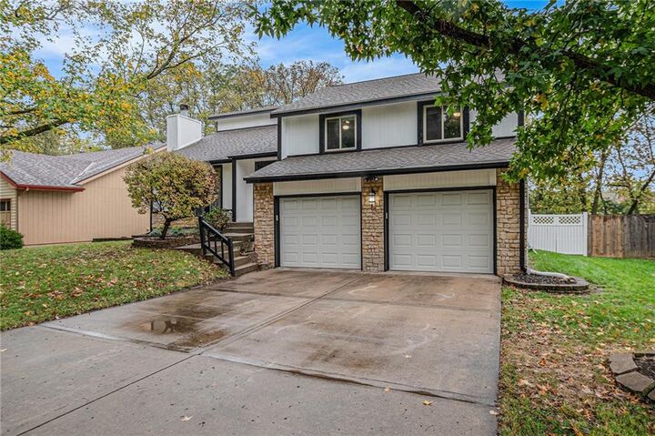 Property Photo:  3401 NE 77th Terrace  MO 64119 
