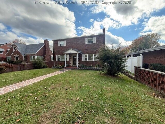 Property Photo:  3803 Kanawha Avenue SE  WV 25304 