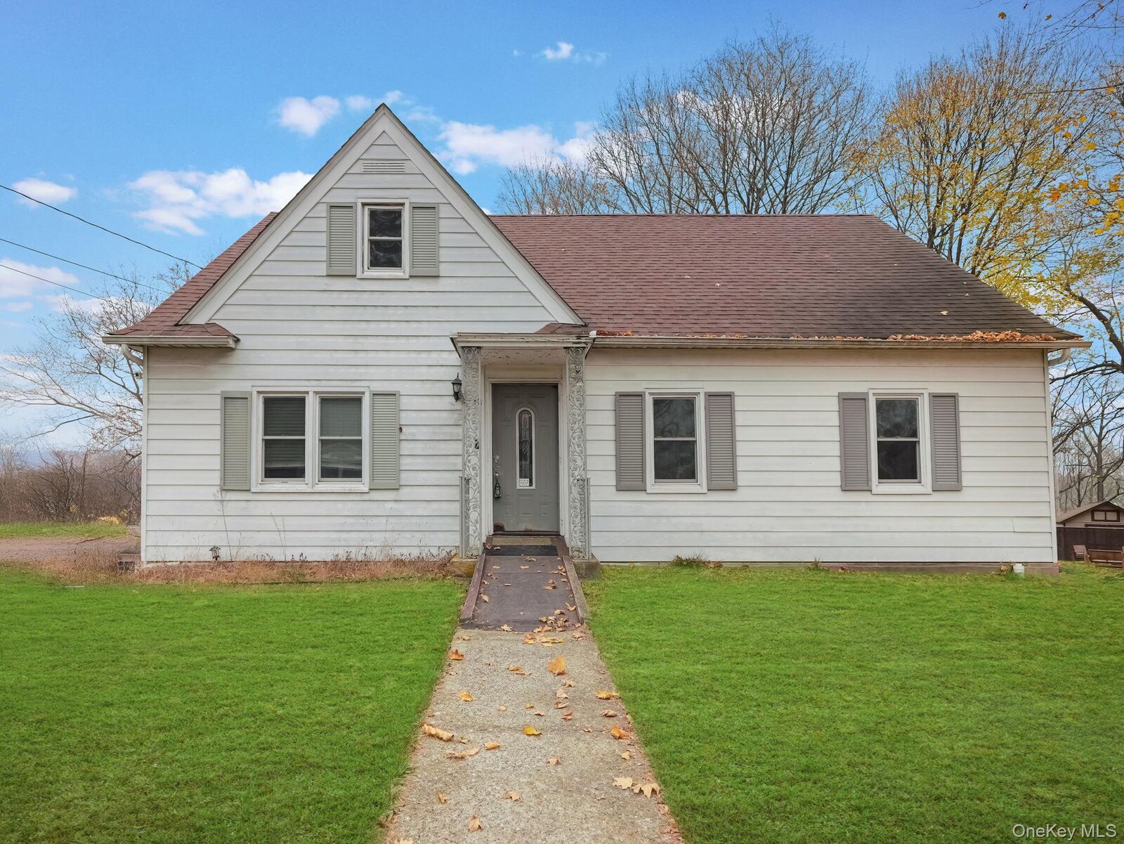 Property Photo:  14 Bellevue Road  NY 12550 