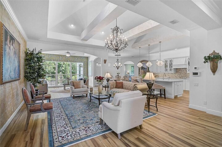 Property Photo:  13280 Campanile Court  FL 34293 