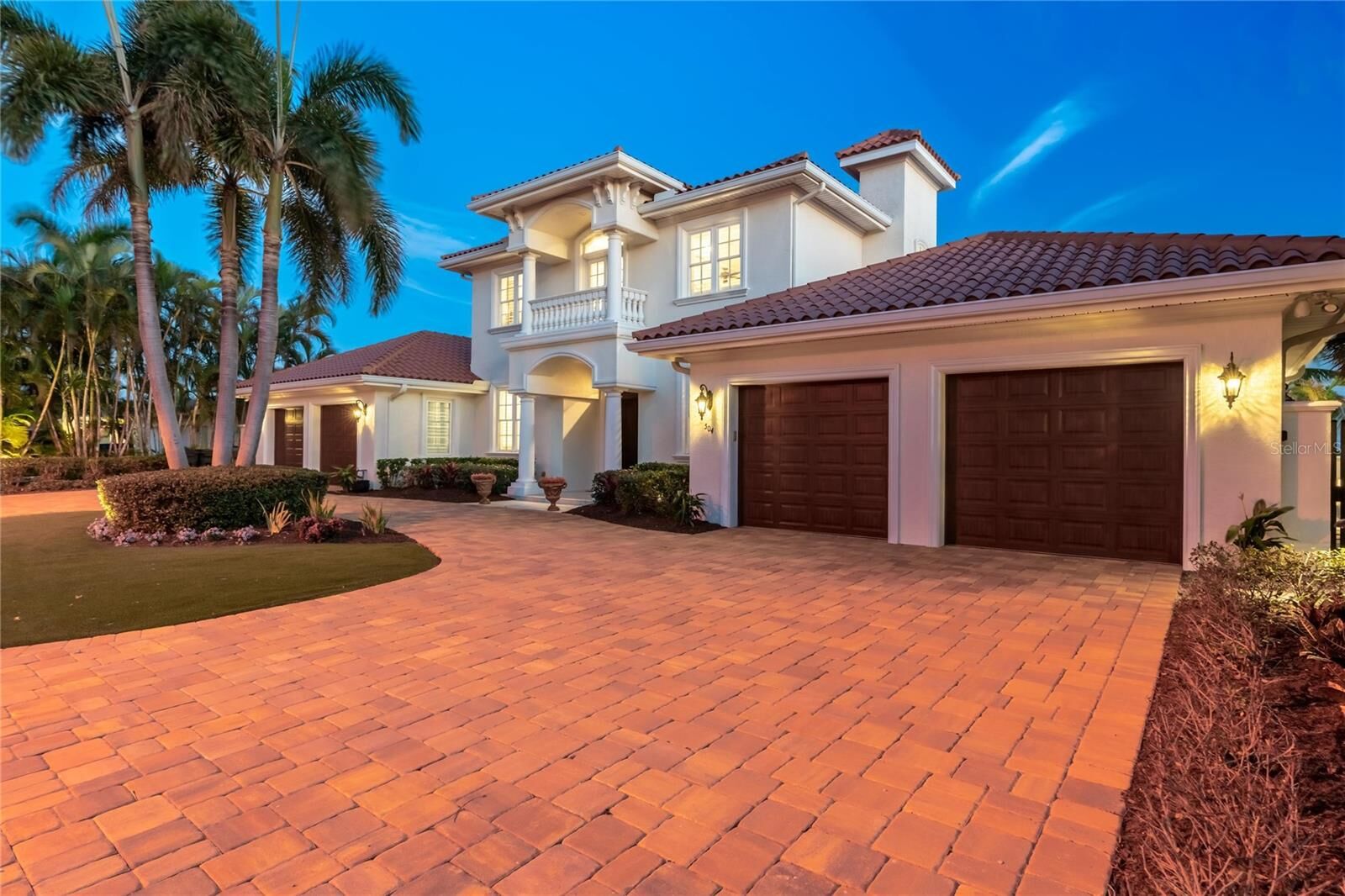 Property Photo: 504 55th Avenue FL 33706