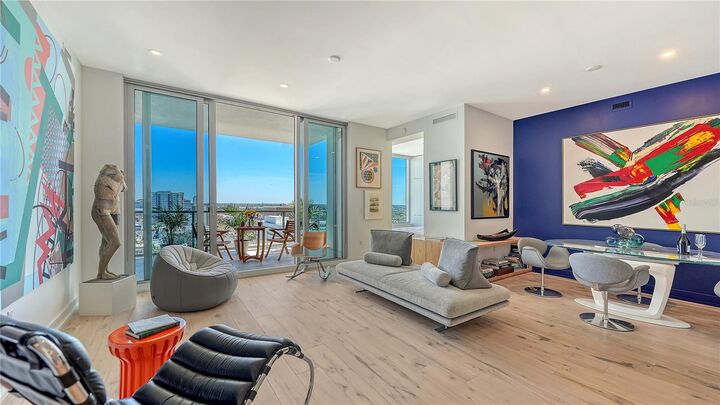 Property Photo: 111 S Pineapple Avenue 1103 FL 34236