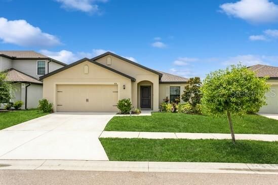 Property Photo:  1108 Wynnmere Meadow Place  FL 33570