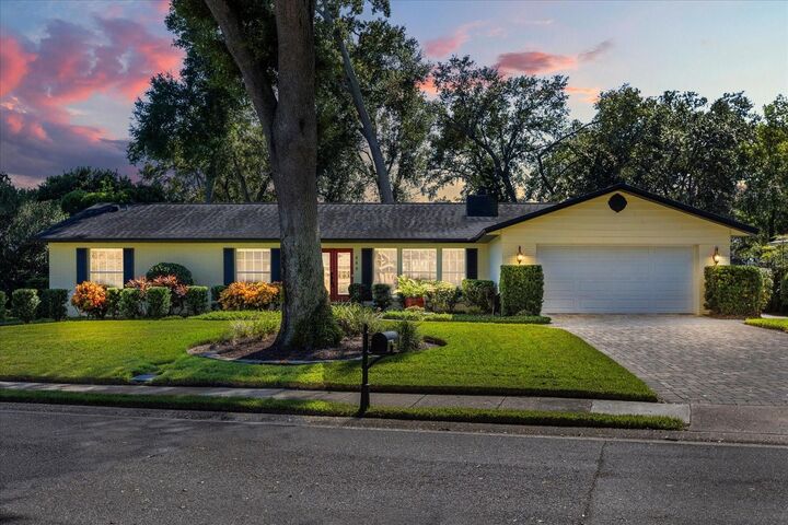 Property Photo:  448 Plumhollow Lane  FL 32751