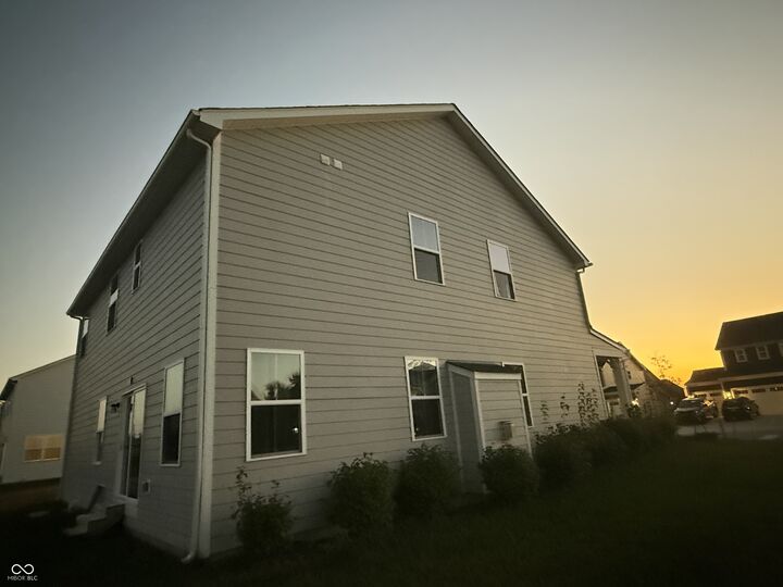 Property Photo:  16789 Ayshire Drive  IN 46037