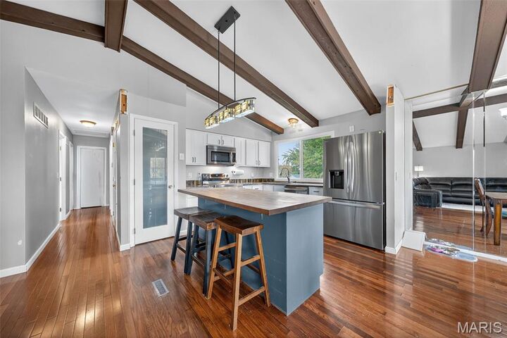 Property Photo:  1605 Country Acres Drive  MO 63376