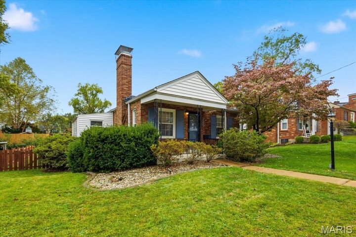 Property Photo:  9008 Bridgeport Avenue  MO 63144 