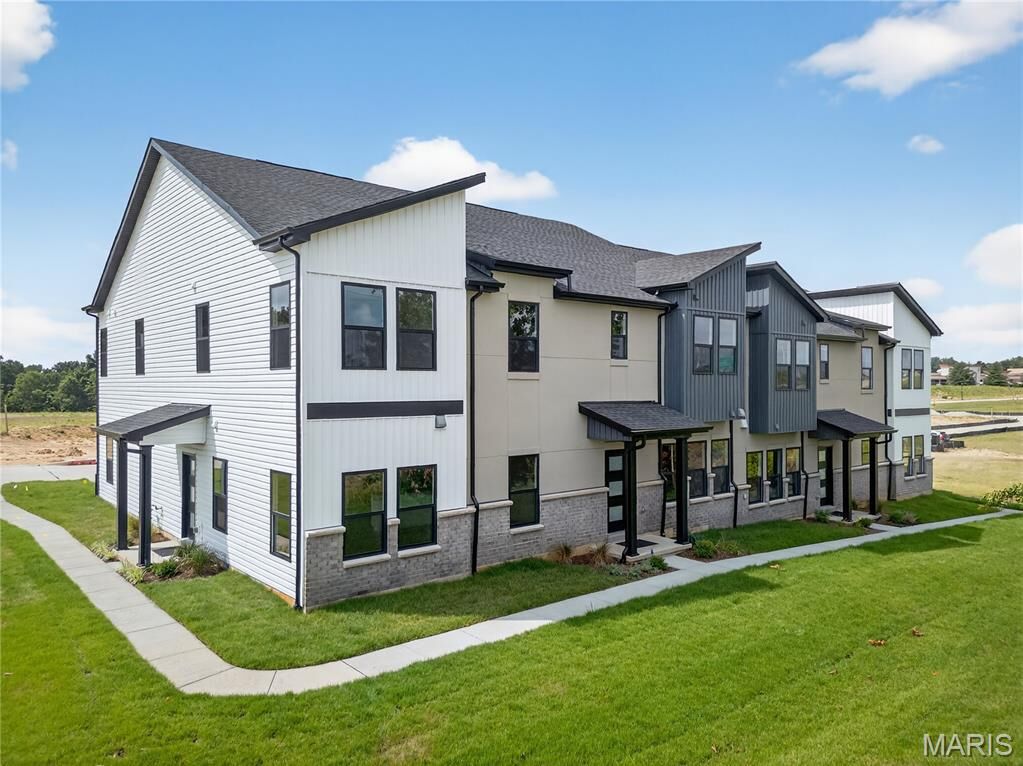 Property Photo:  Under Constr Evanston  Lienamann Park  MO 63303 