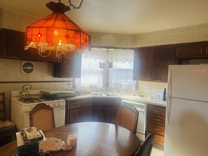 Property Photo:  5621 55th Ave  WI 53144 