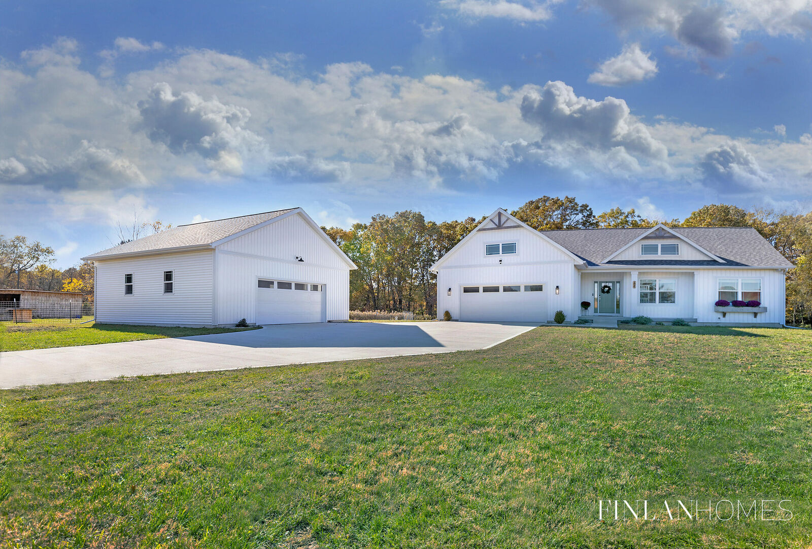 Property Photo: 2845 Montcalm Avenue SE MI 49331