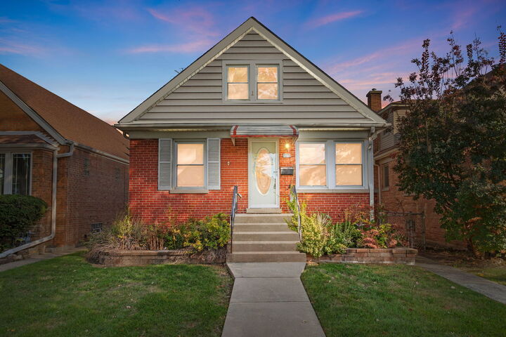 Property Photo:  2119 N 75th Court  IL 60707