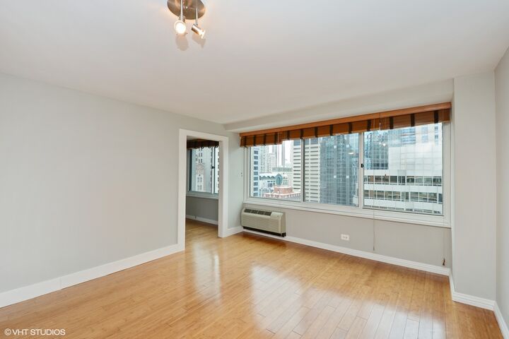 Property Photo:  211 E Ohio Street 2505  IL 60611