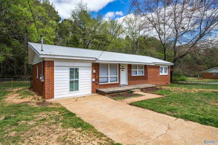 Property Photo:  4316 Barry Street NW  AL 35810