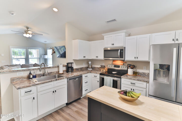 Property Photo:  168 Montague Road  NC 28435 