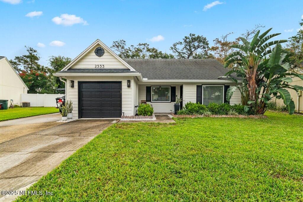 Property Photo:  2533 Bluffton Drive  FL 32224 