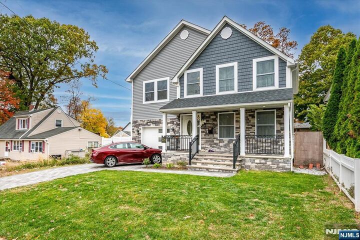 Property Photo:  174 Manhattan Avenue  NJ 07666 